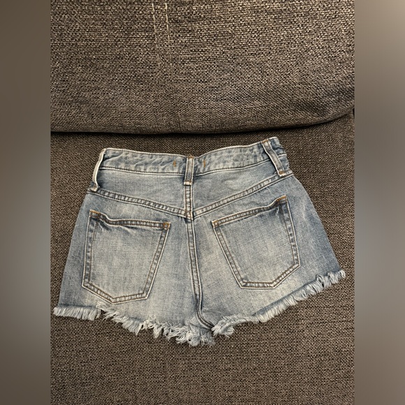 High Waisted FREE PEOPLE Shorts - Picture 2 of 3
